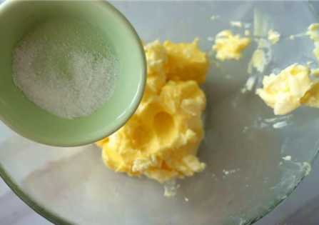 香酥掉渣的珍妮曲奇最好吃的配方公開,教你花紋不消失不塌陷秘密